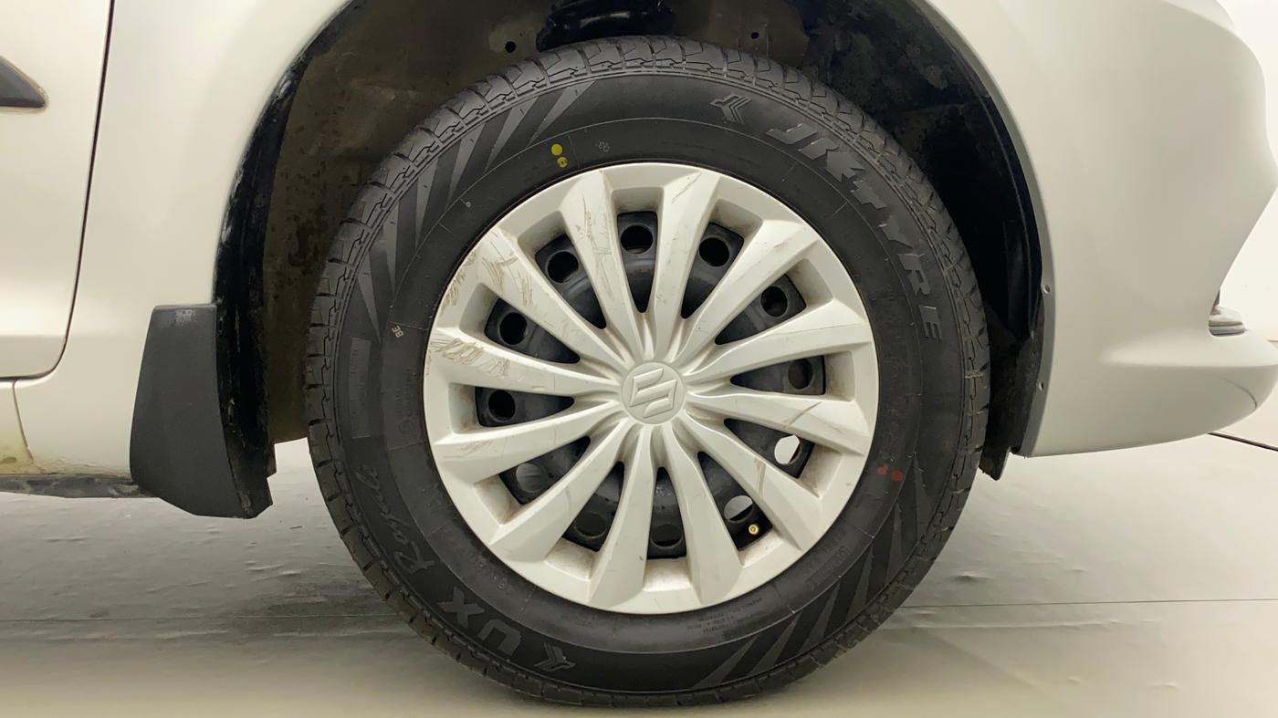 2017 Maruti Swift Dzire VXI, Petrol, Manual, 62,481 km, Right Front Wheel