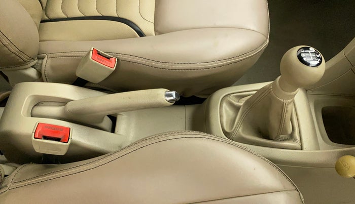 2017 Maruti Swift Dzire VXI, Petrol, Manual, 62,481 km, Gear Lever