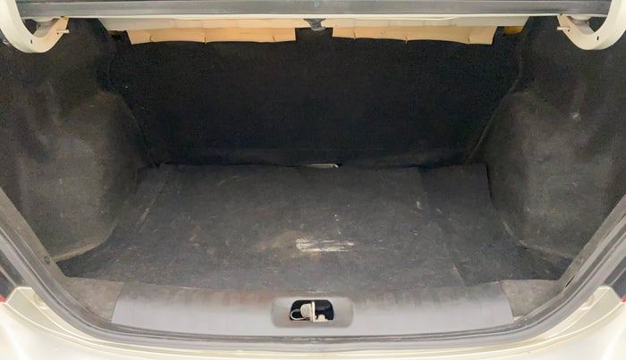 2017 Maruti Swift Dzire VXI, Petrol, Manual, 62,481 km, Boot Inside