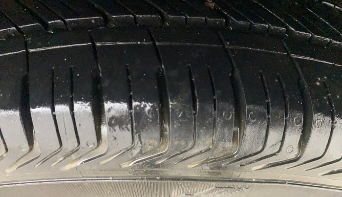 2019 Hyundai Grand i10 SPORTZ AT 1.2 KAPPA VTVT, Petrol, Automatic, 72,471 km, Left Rear Tyre Tread