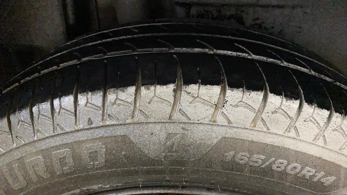 2022 Maruti Dzire VXI CNG, CNG, Manual, 57,240 km, Right Rear Tyre Tread