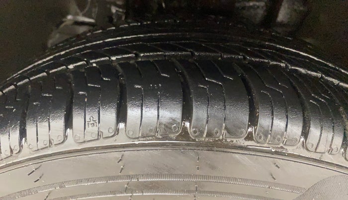 2022 Tata TIGOR XZ PLUS CNG, CNG, Manual, 84,605 km, Left Front Tyre Tread