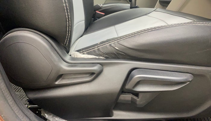 2022 Tata TIGOR XZ PLUS CNG, CNG, Manual, 84,605 km, Driver Side Adjustment Panel