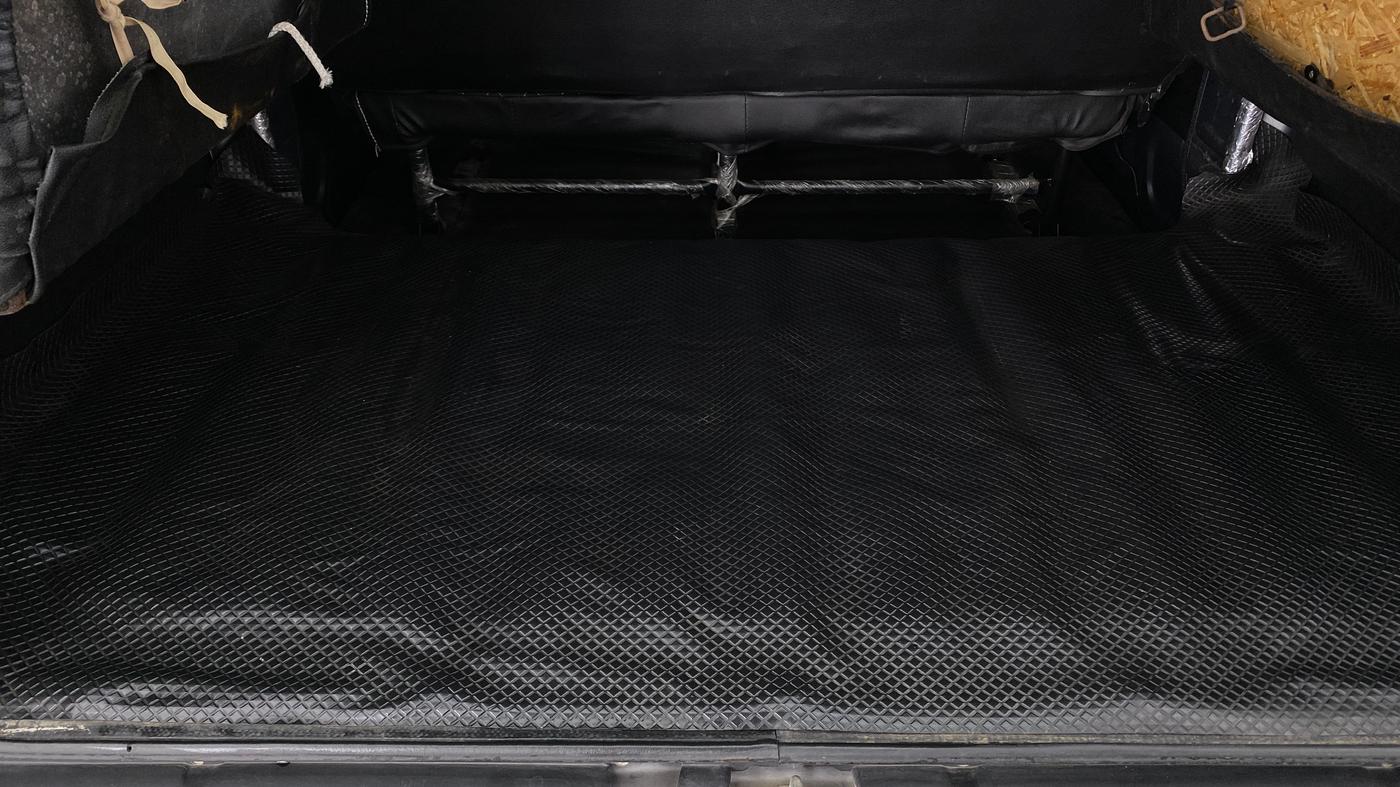 2018 Maruti Eeco 5 STR WITH A/C+HTR, Petrol, Manual, 13,421 km, Boot Inside