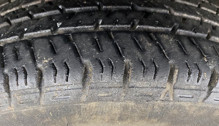 2018 Maruti Alto K10 VXI AMT, Petrol, Automatic, 23,026 km, Left Front Tyre Tread