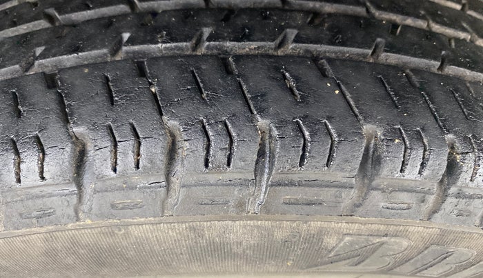 2018 Maruti Alto K10 VXI AMT, Petrol, Automatic, 23,026 km, Right Rear Tyre Tread