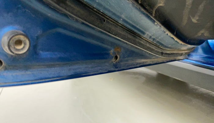 2018 Maruti IGNIS ZETA 1.2 AMT, Petrol, Automatic, 1,08,256 km, Rear left door - Slight discoloration