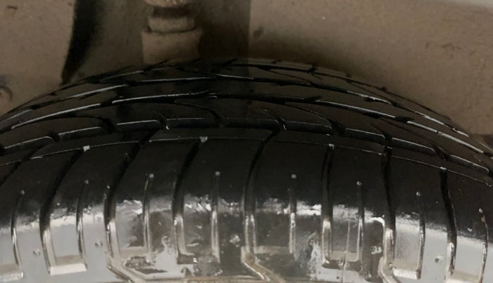 2016 Hyundai Creta SX PLUS AT 1.6 PETROL, Petrol, Automatic, 89,945 km, Right Rear Tyre Tread