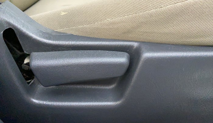 2017 Maruti Alto K10 VXI P, Petrol, Manual, 27,436 km, Driver Side Adjustment Panel