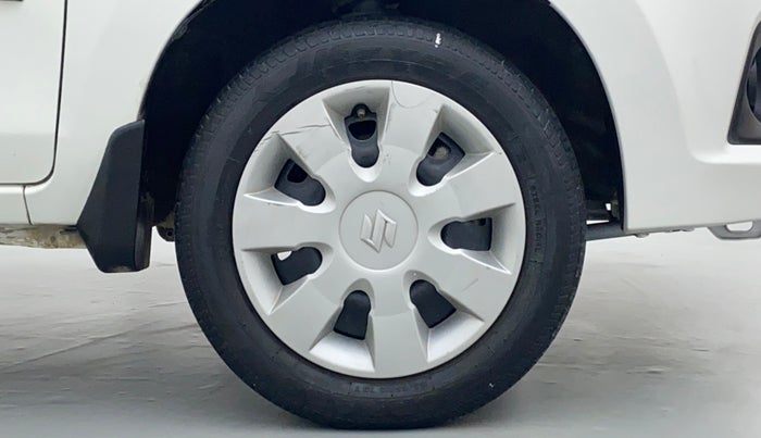 2017 Maruti Alto K10 VXI P, Petrol, Manual, 27,436 km, Right Front Wheel