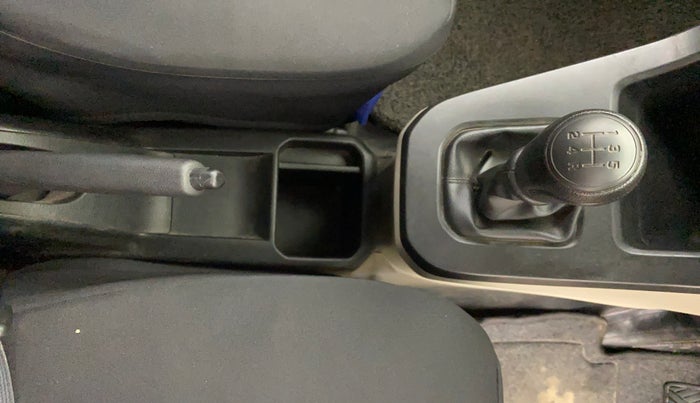 2021 Maruti New Wagon-R LXI CNG (O) 1.0, CNG, Manual, 47,019 km, Gear Lever