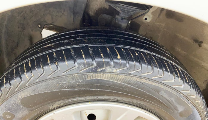 2021 Maruti New Wagon-R LXI CNG (O) 1.0, CNG, Manual, 47,019 km, Left Front Tyre Tread