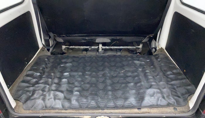 2020 Maruti Eeco 5 STR WITH A/C+HTR, Petrol, Manual, 19,349 km, Boot Inside