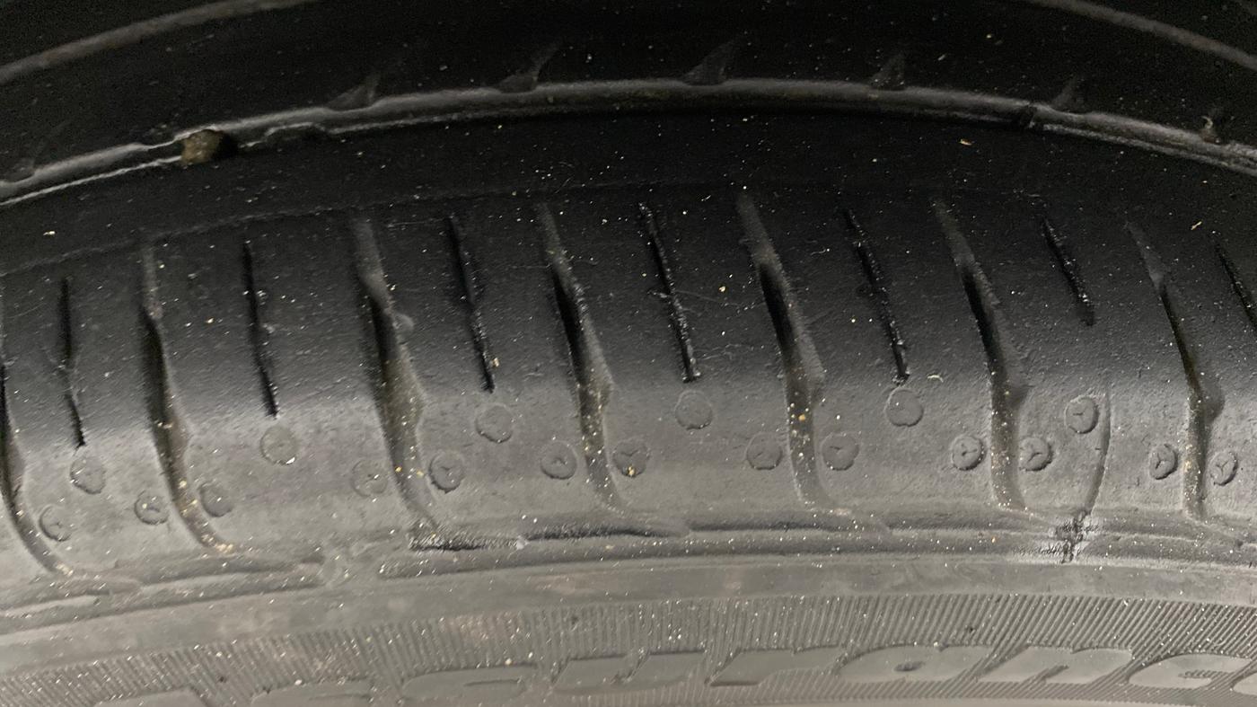 2023 Hyundai AURA S 1.2 CNG, CNG, Manual, 47,910 km, Left Front Tyre Tread