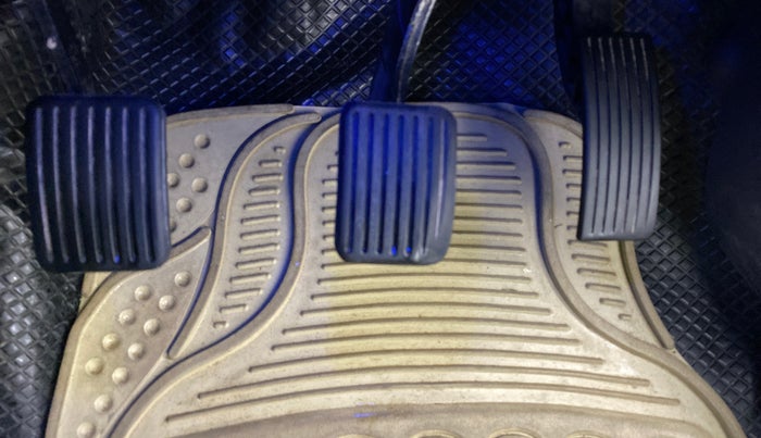 2023 Hyundai AURA S 1.2 CNG, CNG, Manual, 47,910 km, Pedals