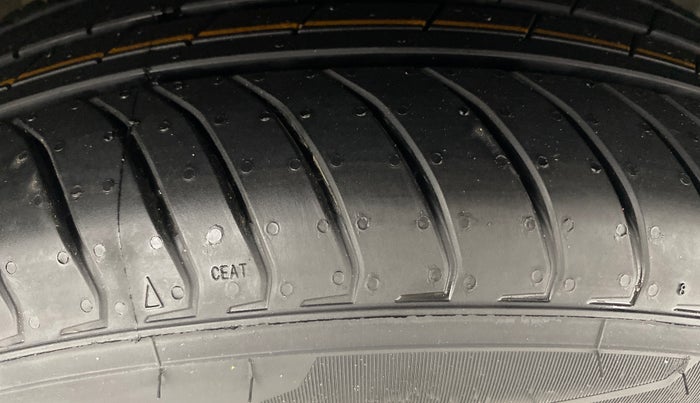 2023 Hyundai AURA S 1.2 CNG, CNG, Manual, 47,910 km, Left Rear Tyre Tread