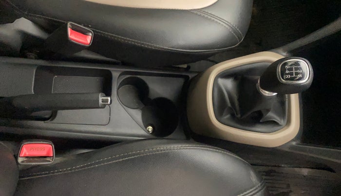 2016 Hyundai Grand i10 ASTA 1.2 KAPPA VTVT, Petrol, Manual, 45,028 km, Gear Lever