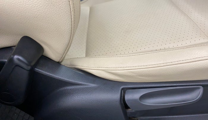2018 Skoda Rapid STYLE 1.5 TDI, Diesel, Manual, 58,436 km, Driver Side Adjustment Panel
