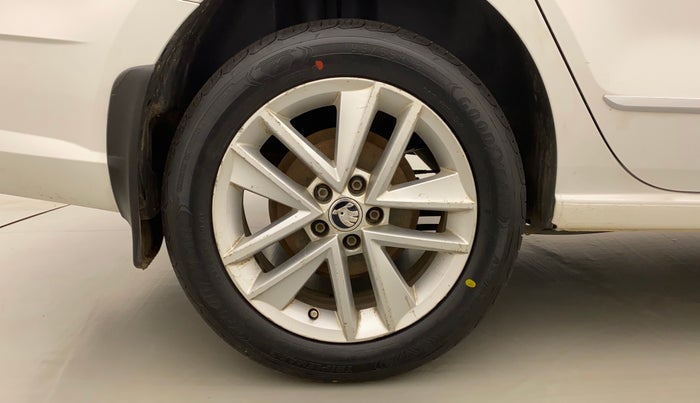 2018 Skoda Rapid STYLE 1.5 TDI, Diesel, Manual, 58,436 km, Right Rear Wheel