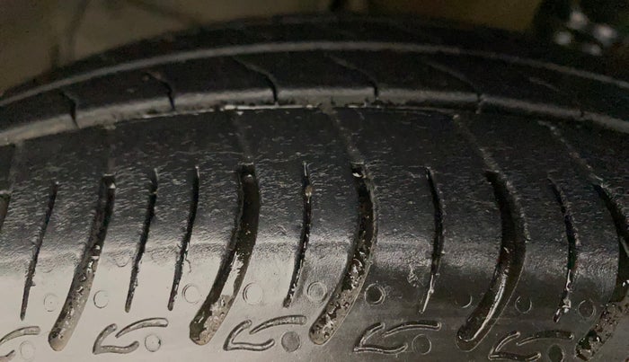 2022 Maruti New Wagon-R ZXI 1.2, Petrol, Manual, 20,371 km, Left Front Tyre Tread