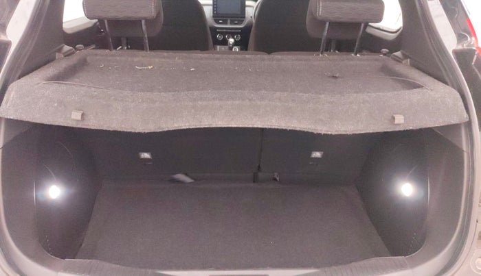 2021 Renault Kiger RXZ AMT DUAL TONE, Petrol, Automatic, 15,265 km, Boot Inside