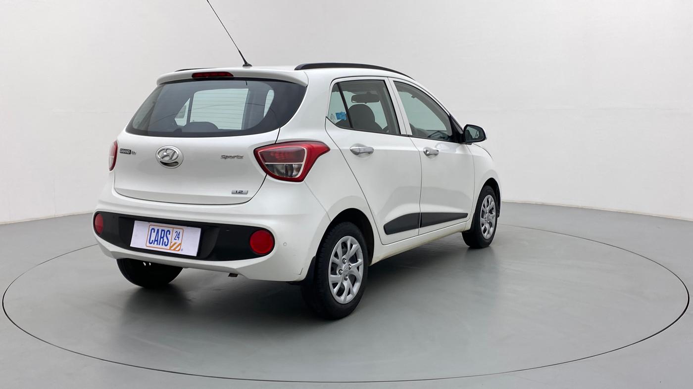2017 Hyundai Grand i10 1.2 KAPPA SPORTZ (O), Petrol, Manual, 10,531 km, Right Back Diagonal