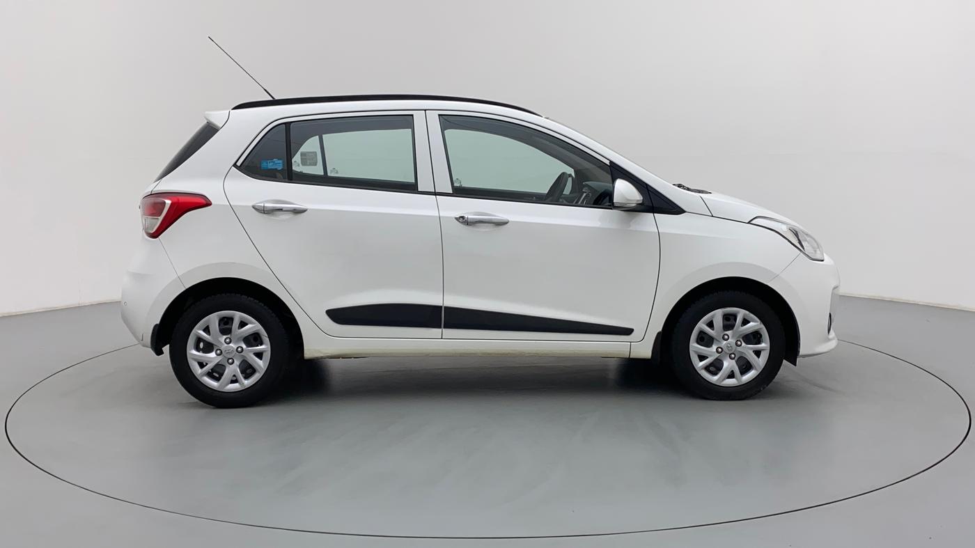 2017 Hyundai Grand i10 1.2 KAPPA SPORTZ (O), Petrol, Manual, 10,531 km, Right Side View