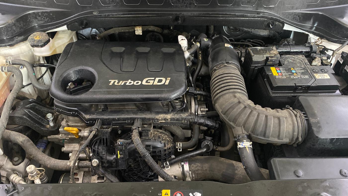 2023 KIA SONET HTK PLUS 1.0 IMT, Petrol, Manual, 18,899 km, Engine View