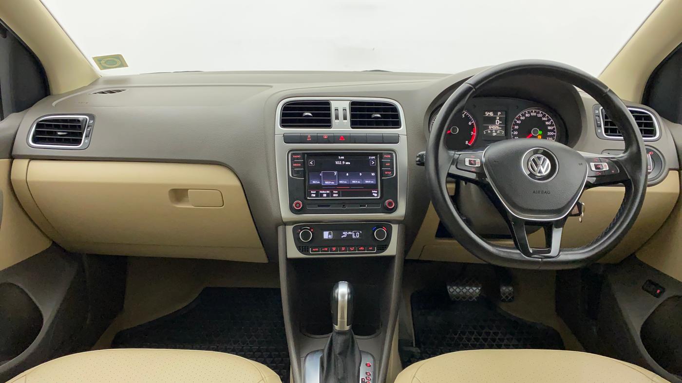 2018 Volkswagen Vento HIGHLINE PLUS 1.2 AT 16 ALLOY, Petrol, Automatic, 64,026 km, Dashboard
