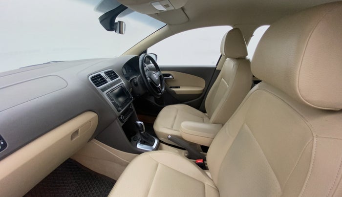 2018 Volkswagen Vento HIGHLINE PLUS 1.2 AT 16 ALLOY, Petrol, Automatic, 64,026 km, Right Side Front Door Cabin
