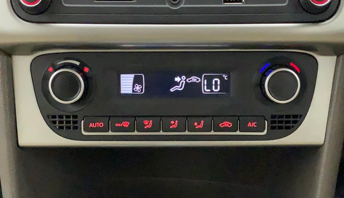 2018 Volkswagen Vento HIGHLINE PLUS 1.2 AT 16 ALLOY, Petrol, Automatic, 64,026 km, Automatic Climate Control