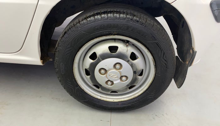 2011 Hyundai Santro Xing GL PLUS, Petrol, Manual, 29,636 km, Left Rear Wheel