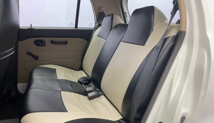 2011 Hyundai Santro Xing GL PLUS, Petrol, Manual, 29,636 km, Right Side Rear Door Cabin