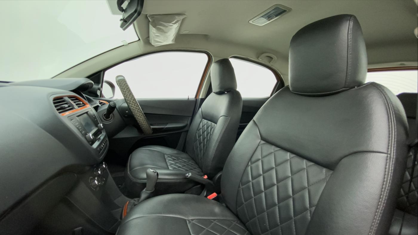 2018 Tata TIAGO NRG PETROL, Petrol, Manual, 30,644 km, Right Side Front Door Cabin