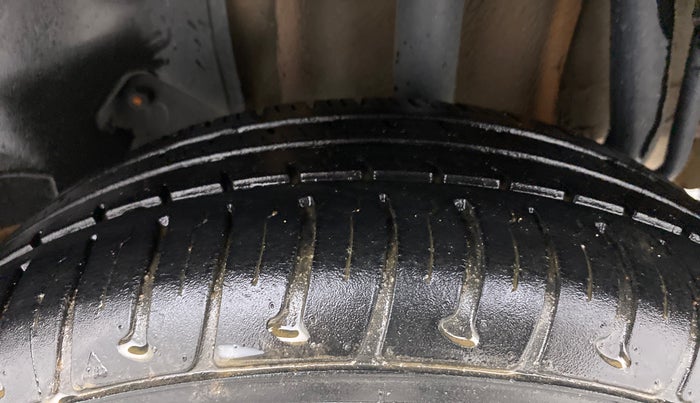 2018 Tata TIAGO NRG PETROL, Petrol, Manual, 30,644 km, Left Rear Tyre Tread