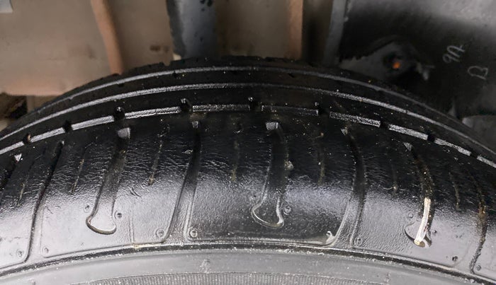 2018 Tata TIAGO NRG PETROL, Petrol, Manual, 30,644 km, Right Rear Tyre Tread