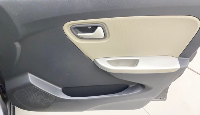 2017 Maruti Alto K10 VXI (O) AMT, Petrol, Automatic, 46,542 km, Driver Side Door Panels Control