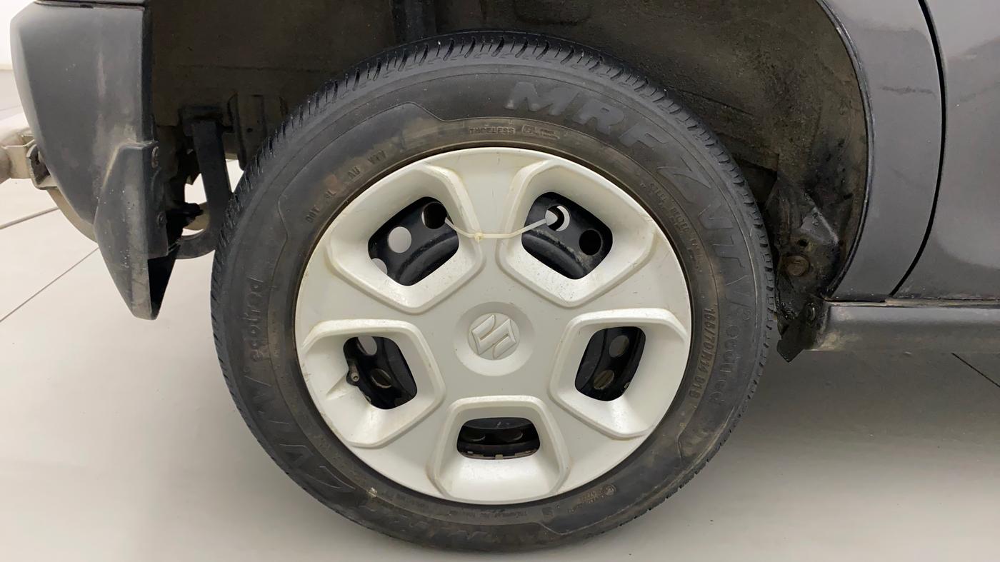 2020 Maruti S PRESSO VXI PLUS AMT, Petrol, Automatic, 40,144 km, Right Rear Wheel