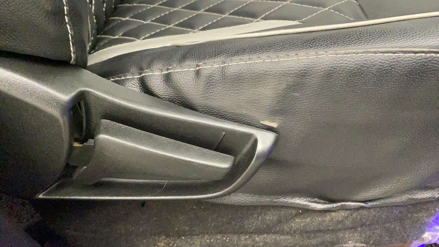 2020 Maruti S PRESSO VXI PLUS AMT, Petrol, Automatic, 40,144 km, Driver Side Adjustment Panel