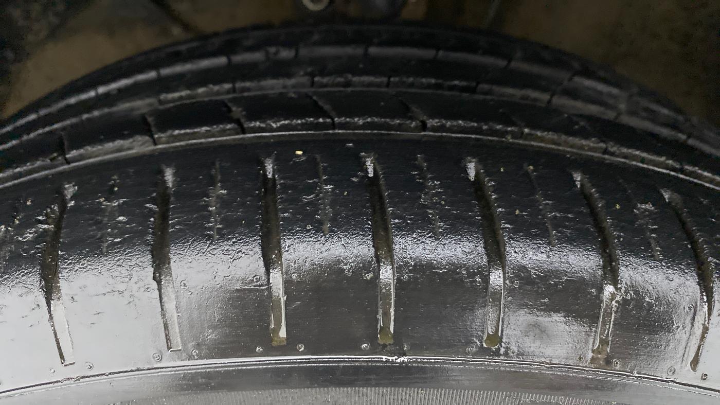 2018 Maruti Baleno ZETA PETROL 1.2, Petrol, Manual, 39,800 km, Left Front Tyre Tread