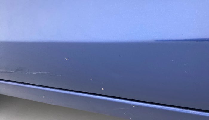 2018 Maruti Baleno ZETA PETROL 1.2, Petrol, Manual, 39,800 km, Front passenger door - Slightly dented