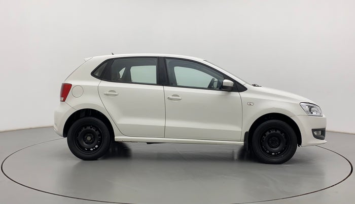 2014 Volkswagen Polo COMFORTLINE 1.5L, Diesel, Manual, 1,08,153 km, Right Side View