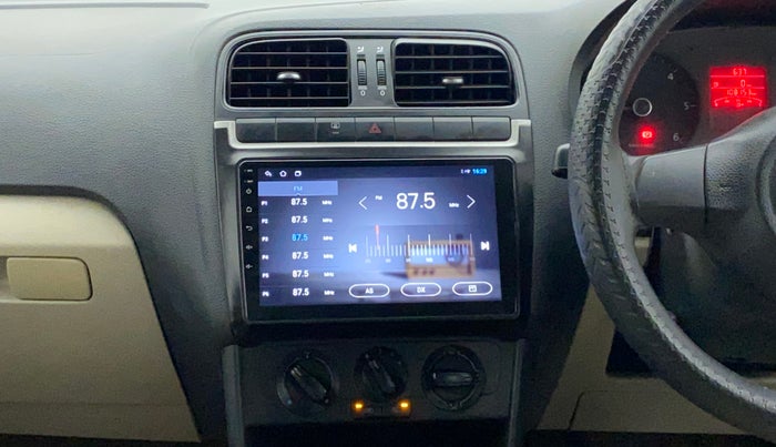 2014 Volkswagen Polo COMFORTLINE 1.5L, Diesel, Manual, 1,08,153 km, Air Conditioner