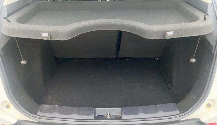 2019 Tata NEXON XZ PLUS PETROL, Petrol, Manual, 42,004 km, Boot Inside