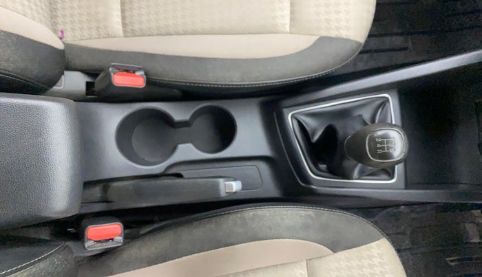 2018 Hyundai Elite i20 SPORTZ 1.2, Petrol, Manual, 29,976 km, Gear Lever