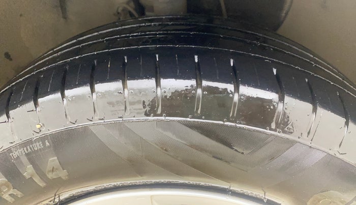 2018 Hyundai Elite i20 SPORTZ 1.2, Petrol, Manual, 29,976 km, Right Front Tyre Tread