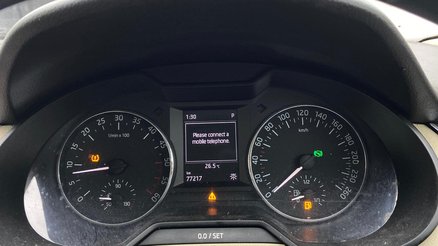 2014 Skoda Octavia ELEGANCE 2.0 TDI AT, Diesel, Automatic, 77,176 km, Odometer Image
