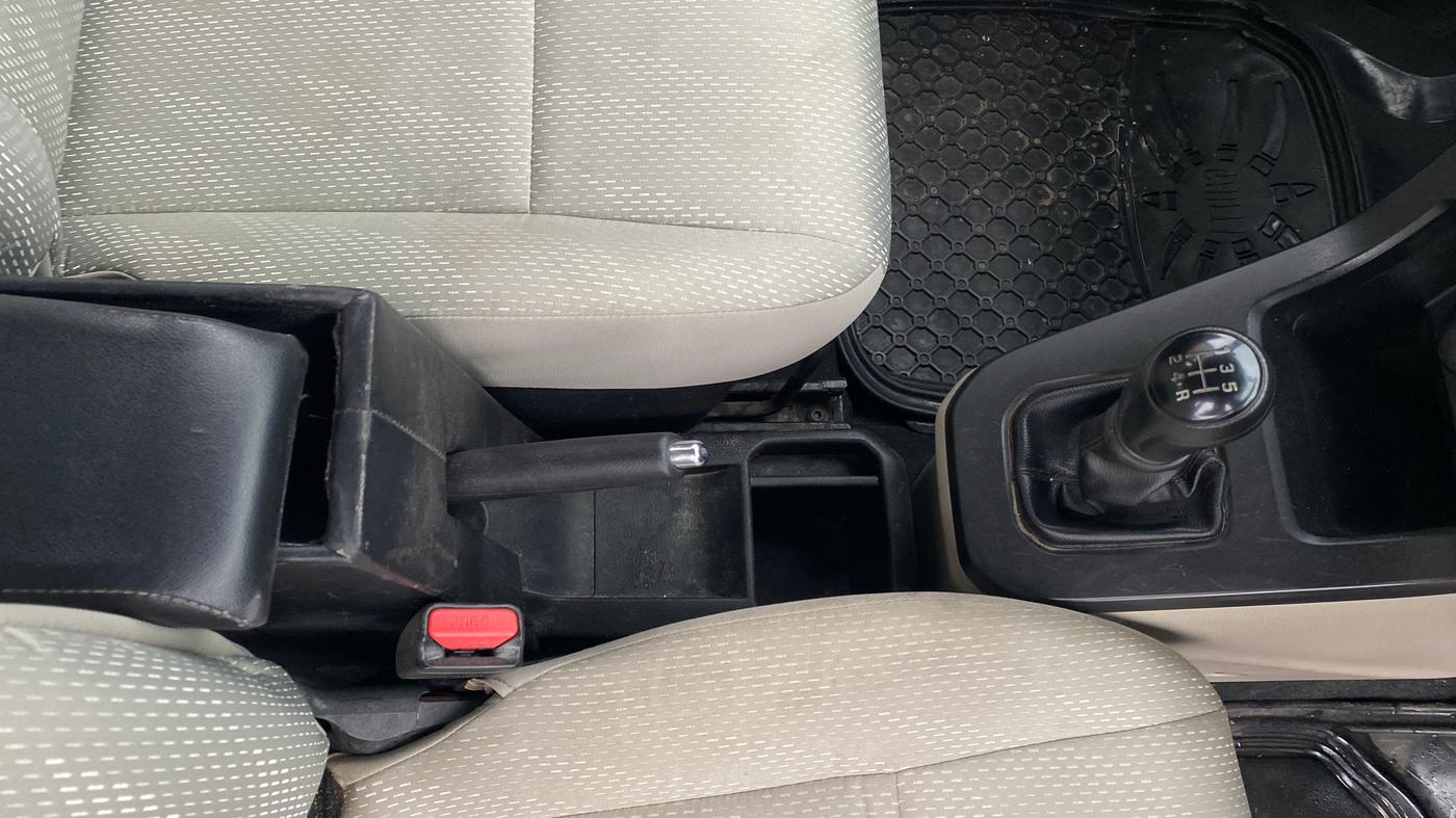 2020 Maruti New Wagon-R ZXI 1.2, Petrol, Manual, 47,790 km, Gear Lever