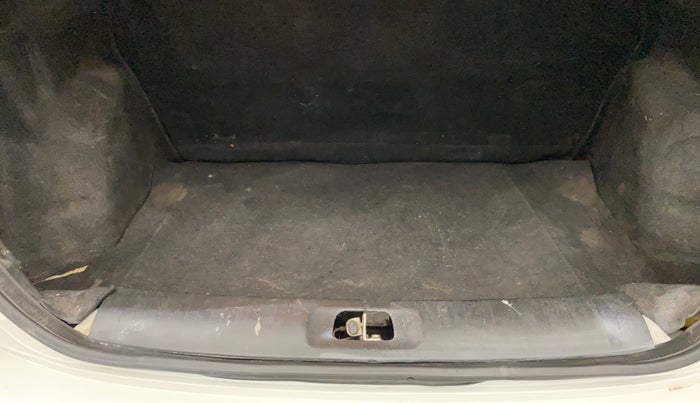 2013 Maruti Swift Dzire VXI, Petrol, Manual, 91,432 km, Boot Inside