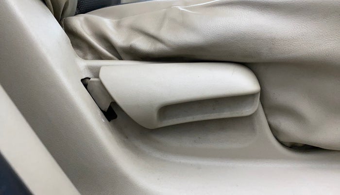 2013 Maruti Swift Dzire VXI, Petrol, Manual, 91,432 km, Driver Side Adjustment Panel